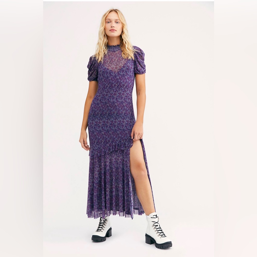 Sentimental Mood Midi Dress